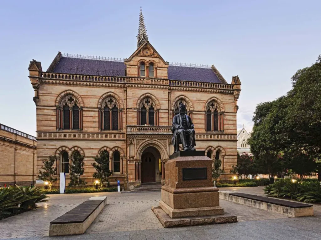 South Australian Museum - Amazing Adelaide